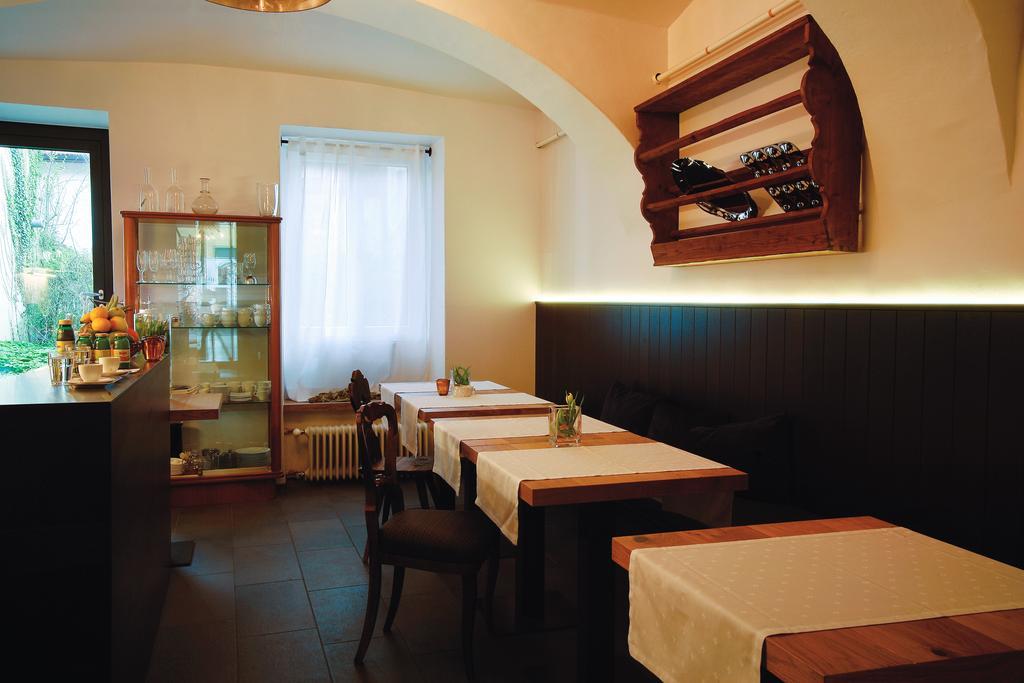 Fruehstueckshotel Im Goldschmiedehaus Grieskirchen Bagian luar foto