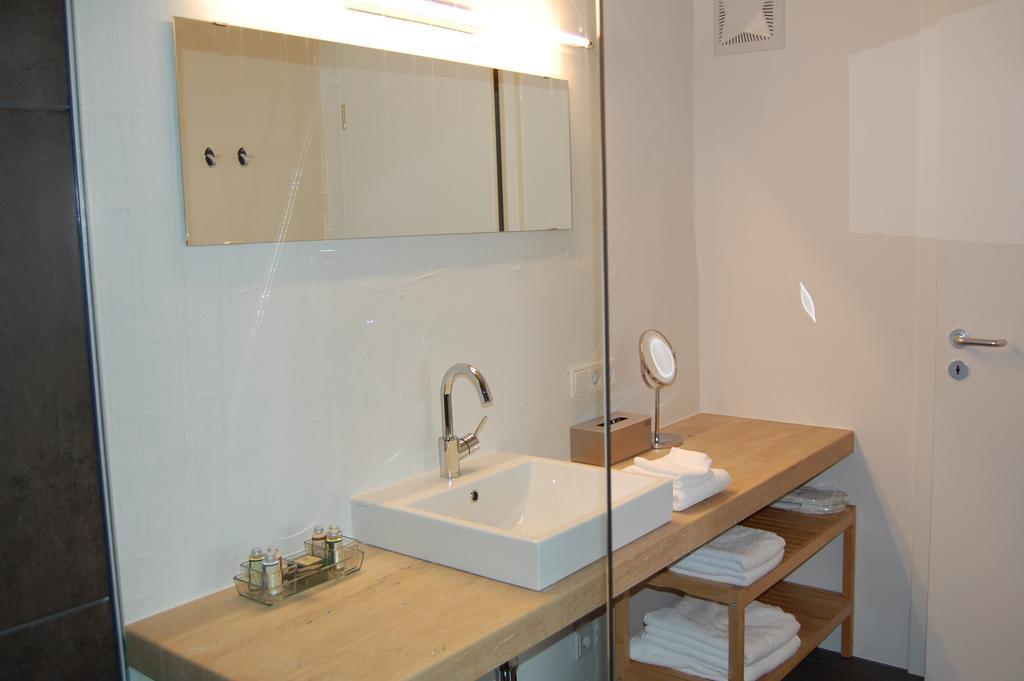 Fruehstueckshotel Im Goldschmiedehaus Grieskirchen Ruang foto